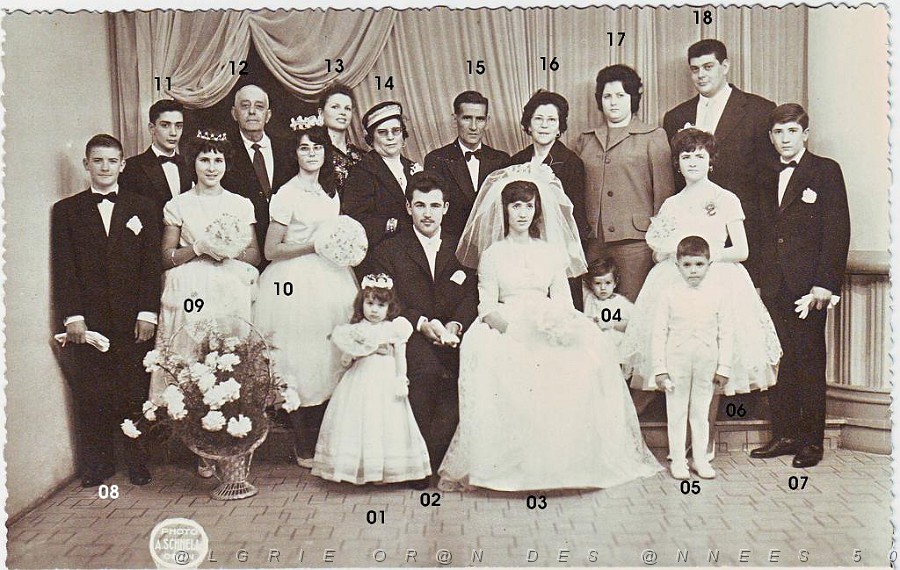MARIAGE ORAN 1961 EGLISE ST LOUIS 8 AVRIL FRANCINE SEGURA EPOUSE GERARD SAUNIER.JPG